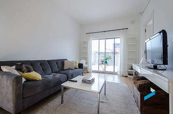 Rented by FirstService Realty (legacy) | media 18