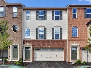 1605 Pointe View Dr, Mars, PA 16046