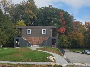 60 Star Lake Rd #5, Bloomingdale, NJ 07403
