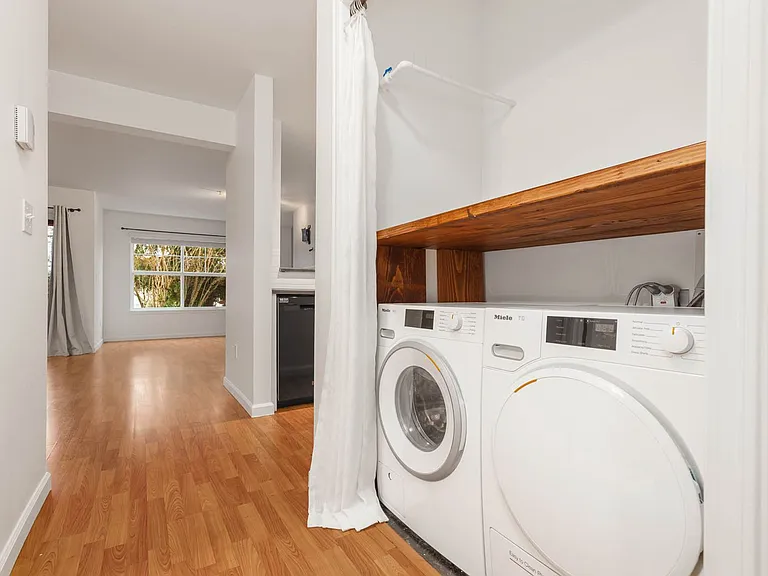 23420 SE Black Nugget Rd #F104 — Photo 13