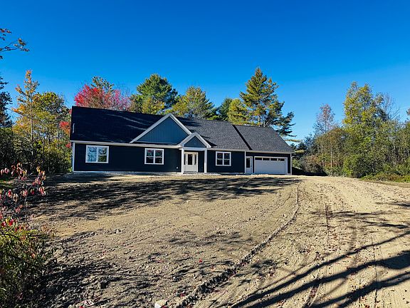 3rd image of 7 Hardwood Lane