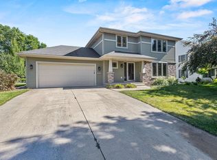 5224 Nannyberry Dr, Fitchburg, WI 53711