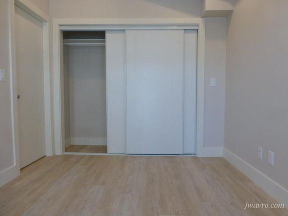 5th image of 2101 Bay St #B