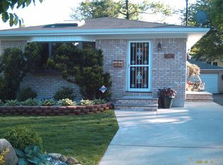 1026 Arden Ave, Staten Island, NY 10312