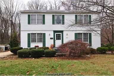 This beautiful Colonial offers 3,000+sqft of Living Space