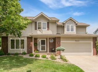 5413 Boulder Dr, West Des Moines, IA 50266