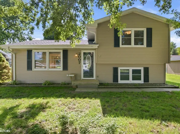 2007 19th St, Harlan, IA 51537