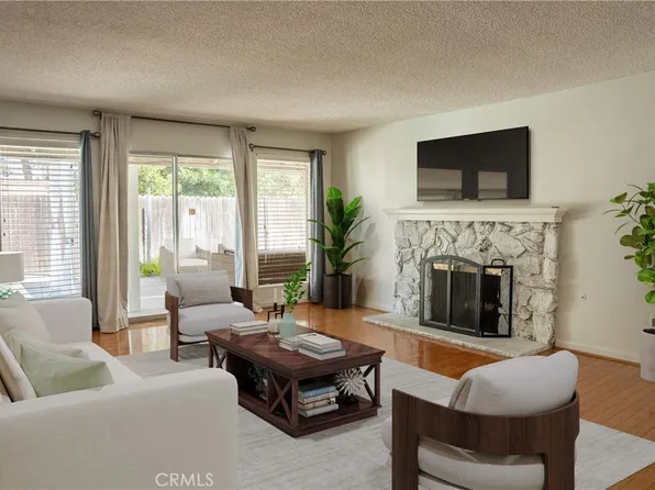 1201 Lyndhurst Dr, Riverside, CA 92507