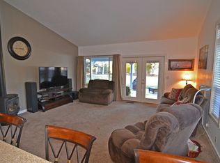 21196 Strawberry Mountain Ct, Bend, OR 97702