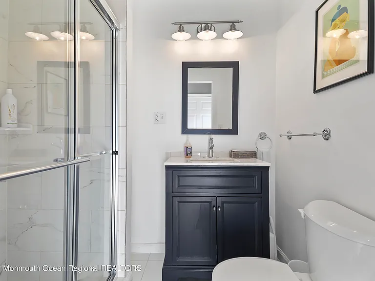 8 Arthur Ave — Photo 11