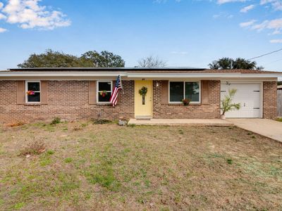 60 10th St, Shalimar, FL, 32579