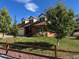 5163 Sycamore Rd, Cheyenne, WY 82009
