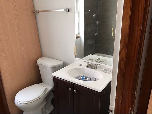 5th image of 5645 N Menard Ave #1