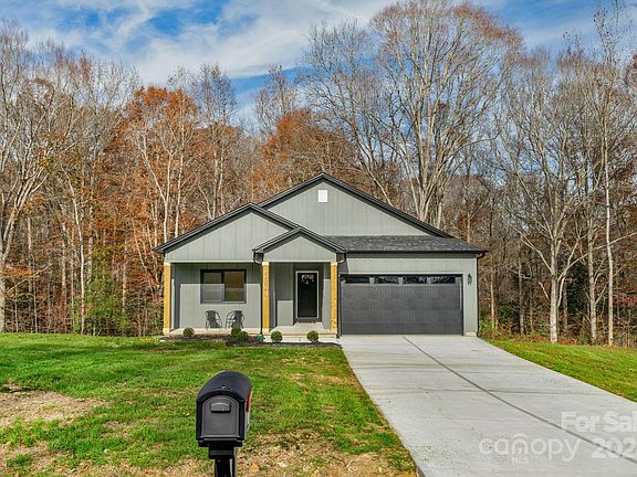 5th image of 1206 Waterford Dr