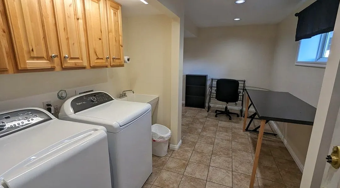 104 Akard Ave — Photo 3