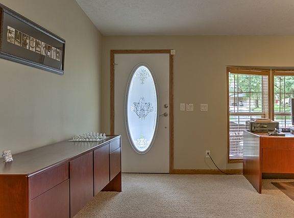 3rd image of 3725 Ditzler Ave