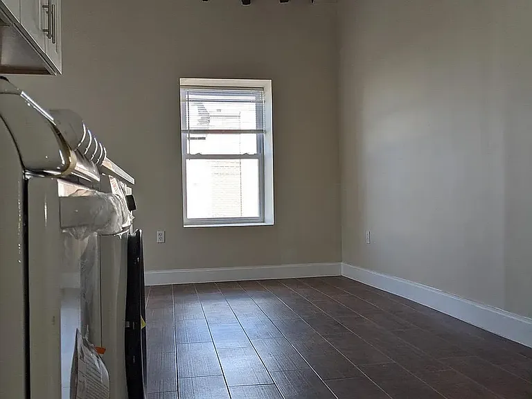 616 N 11th St #3 — Photo 2