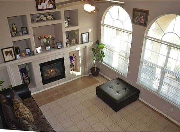 5th image of 5309 Edmonton Ave