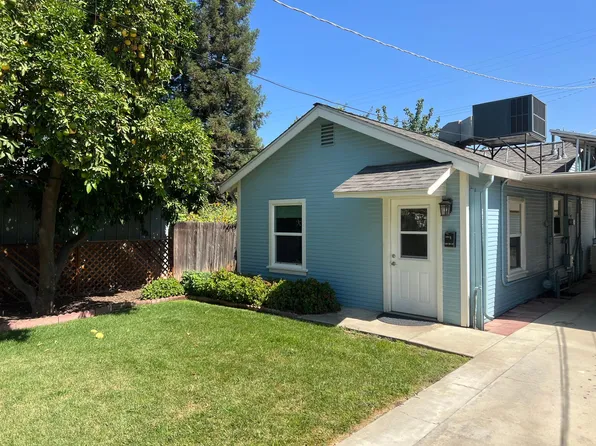 1324 1/2 Marion St, Kingsburg, CA 93631