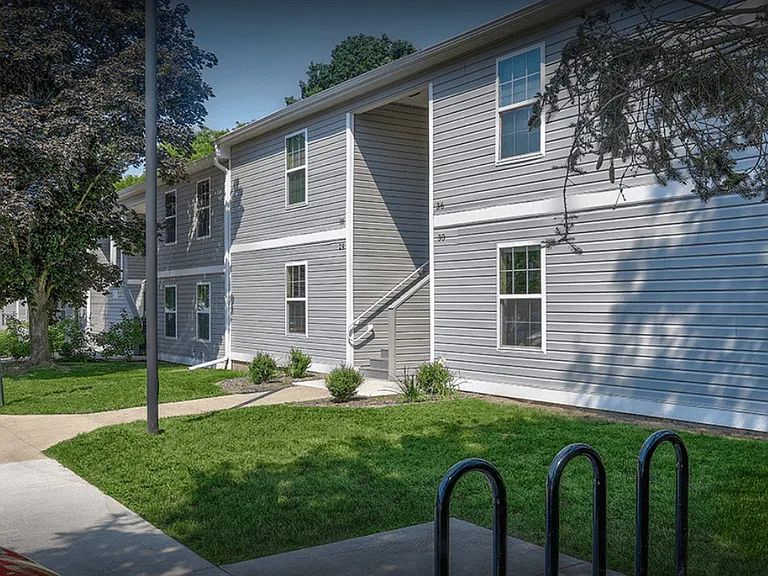 466 S Burr Oak Rd — Photo 3