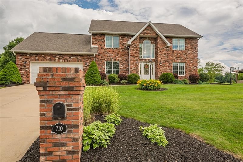 1st image of 710 Rembrandt Cir
