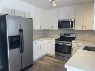 744 Walnut St APT 5, San Carlos, CA 94070