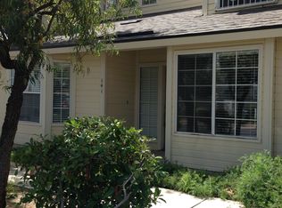 141 W Pilgrim Ln, Clovis, CA 93612