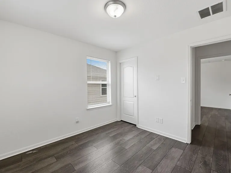 2518 Boxwood Park Ln — Photo 30