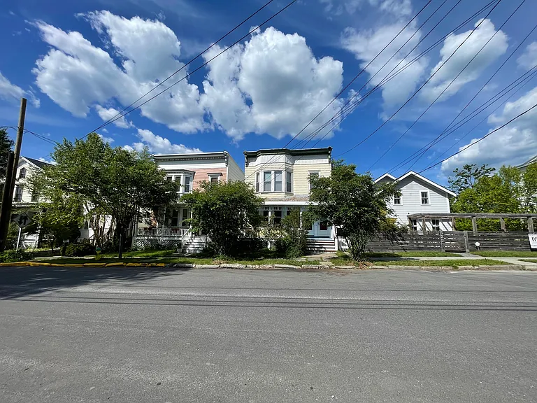520 Washington St — Photo 5