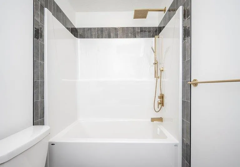 562 Seton Cir SE #305 — Photo 24