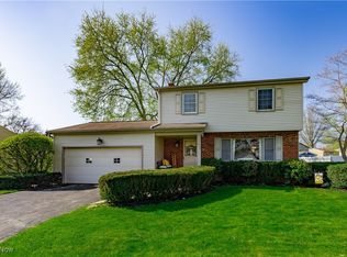 451 Green Garden Dr, Youngstown, OH 44512