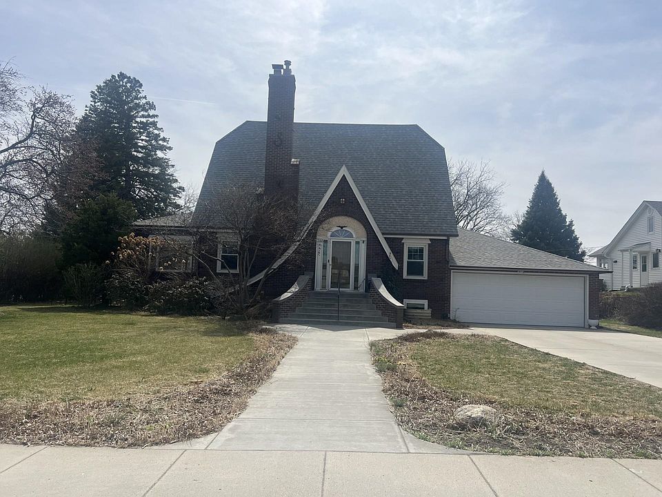 1st image of 1619 Koenigstein Ave
