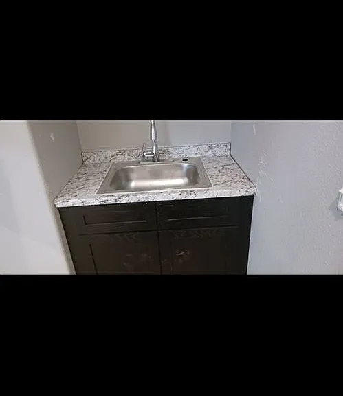 9064 Cobble Bay Ct — Photo 10