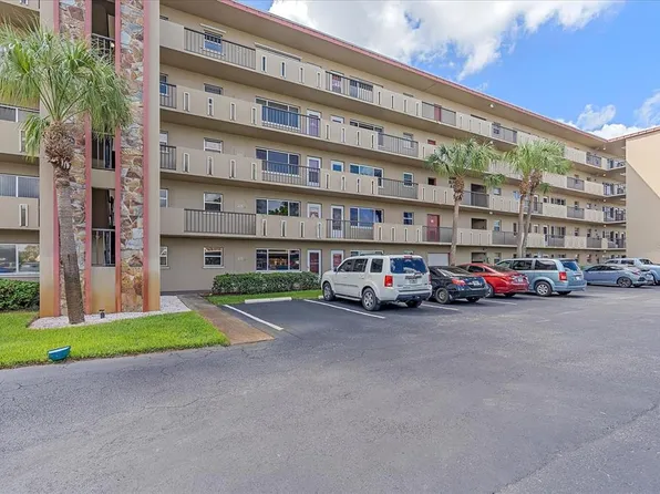 4460 Ironwood Cir APT 403A, Bradenton, FL 34209