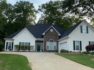 3895 Carriage Downs Ct, Snellville, GA 30039