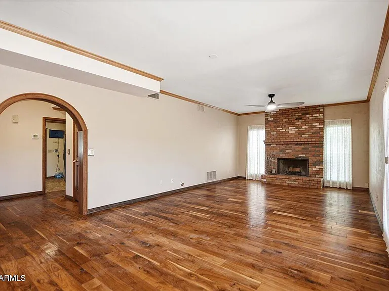 2157 E Alameda Dr — Photo 19