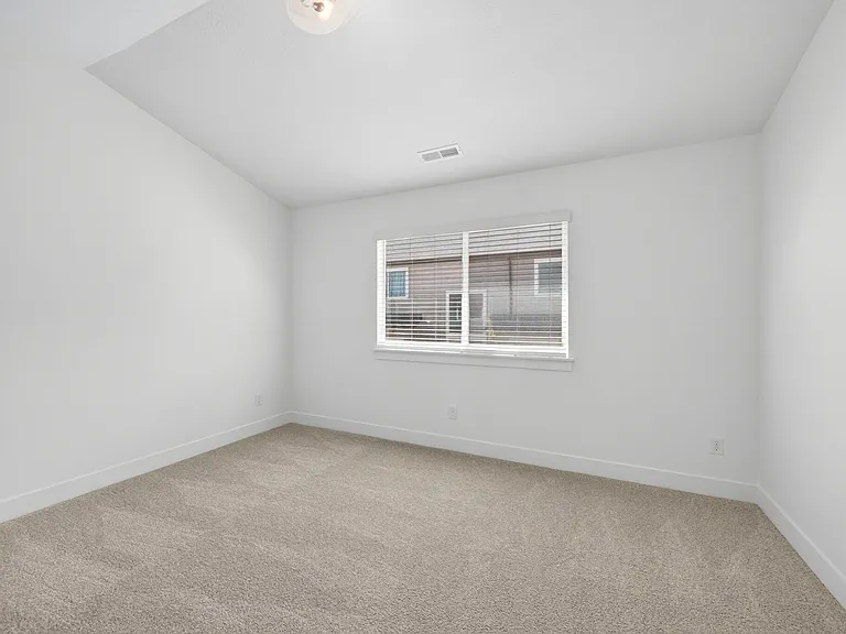 12672 S Bishop Pass Cv — Photo 19