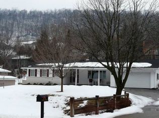 N1983 Valley Rd, La Crosse, WI 54601