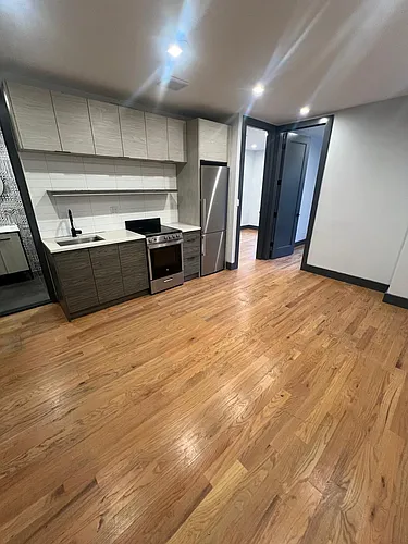 207 Rochester Ave #4A Photo 1