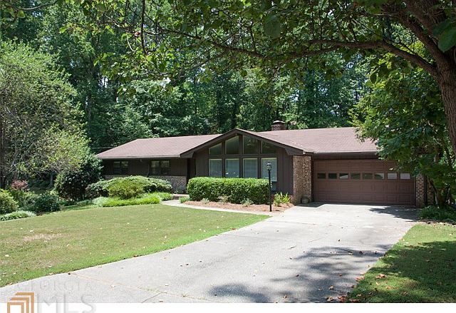 1st image of 2440 Wood Creek Ct