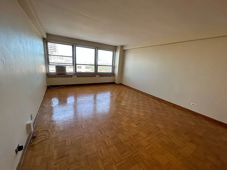 4180 Marine Terrace Apartments — Photo 100