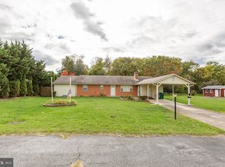 10 Nelson St, Luray, VA 22835