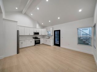1742 Flower St, Glendale, CA 91201