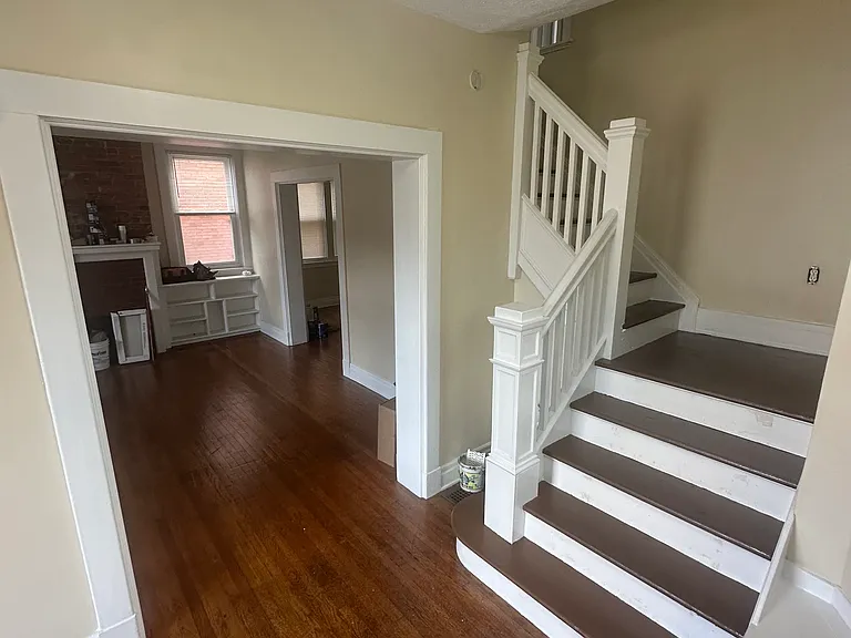 1359 Illinois Ave — Photo 3