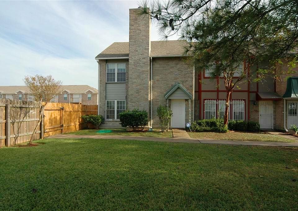 1st image of 11813 Algonquin Dr