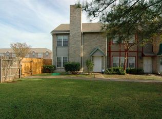 11813 Algonquin Dr, Houston, TX 77089