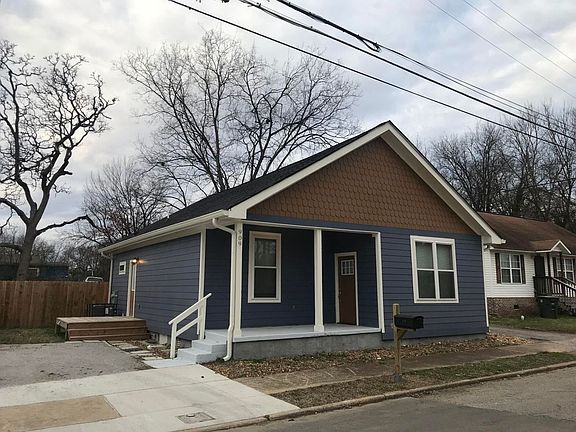 4th image of 909 S Kelley St