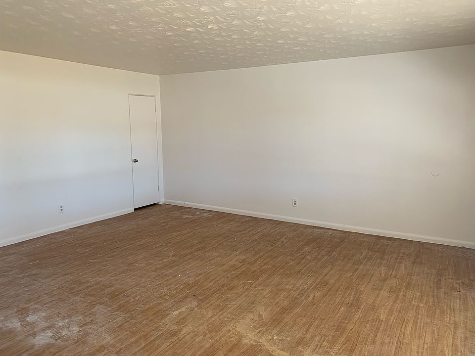 2nd image of 2408 7th Ave