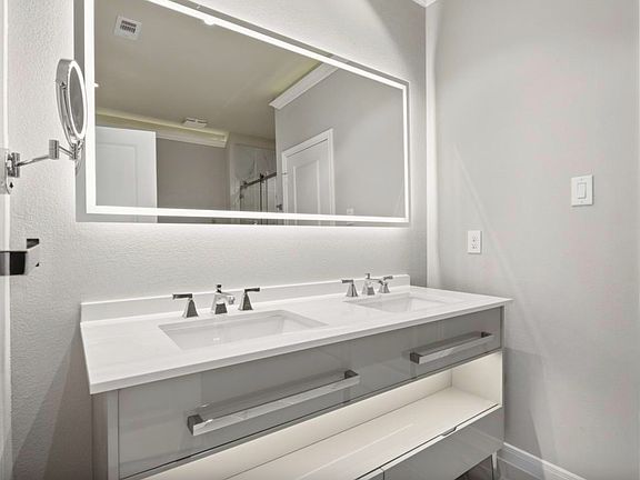 5th image of 15769 Highlands Cove Dr