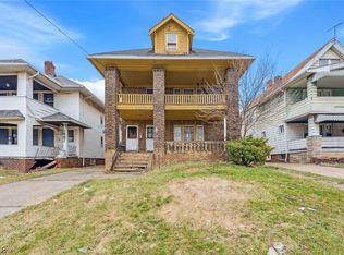 1863 Reyburn Rd, Cleveland, OH 44112